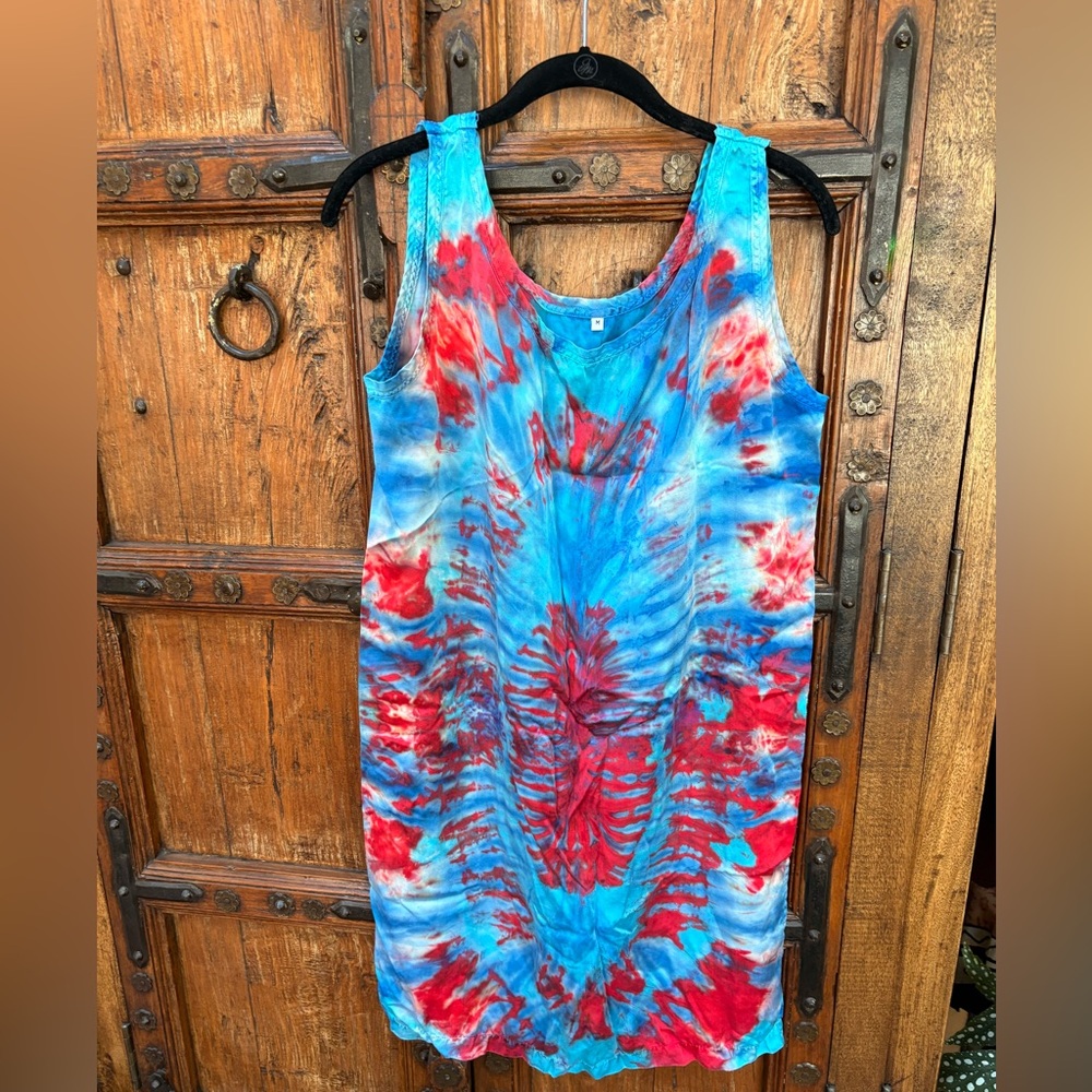 Vibrant Tie-Dye Sleeveless Dress